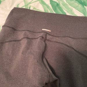Aerie move leggings